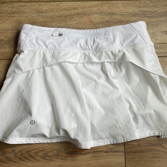 Lululemon skirt - Picture 2 of 7